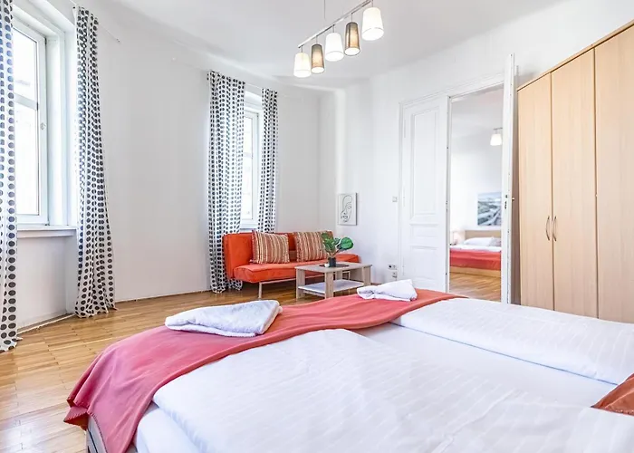Affordable 2br Near Wiener Stadthalle