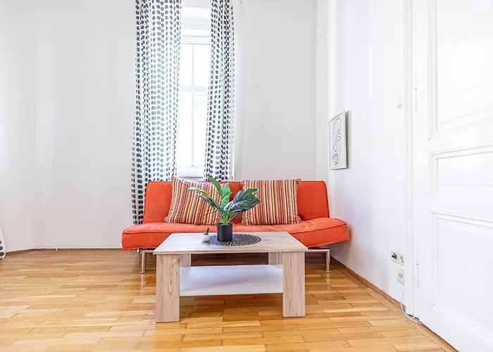 Affordable 2br Near Wiener Stadthalle